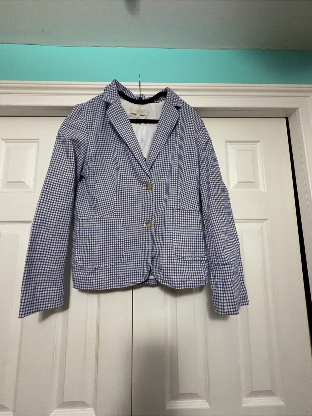 Lovely Talbots blue-and-white gingham linen/cotton blazer